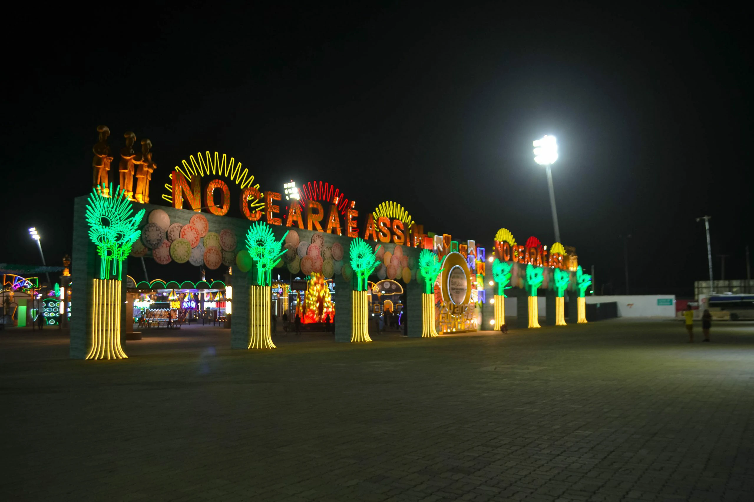 SJM 2025 - Entrada da cidade cenográfica